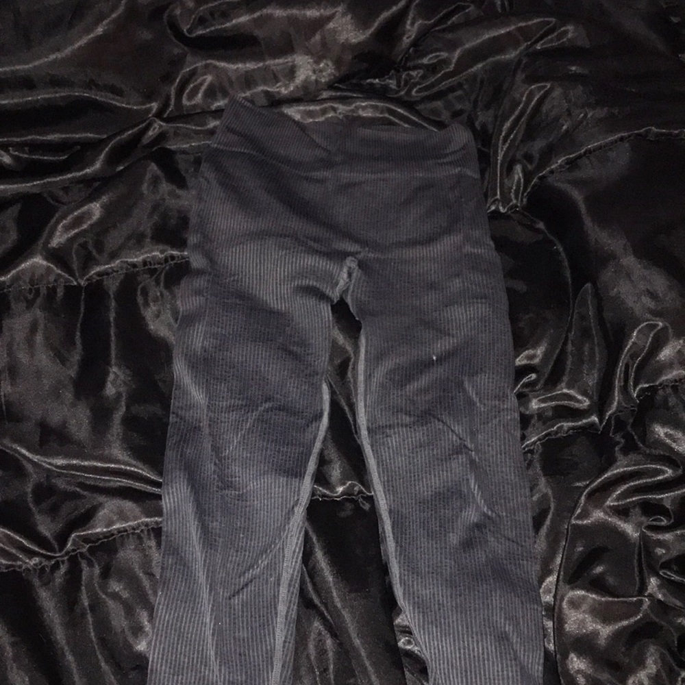 Fitted leggings